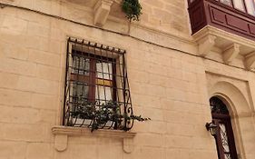 Semi-Basement, Cosy Apartment Interconnected To Our Residence A Traditional Maltese Townhouse